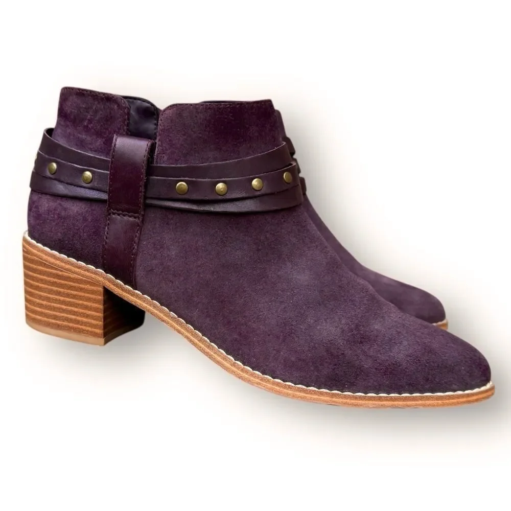 Clarks Women's Burgundy Western Harness Suede Ankle Boots Size 7.5 Studded Strap
